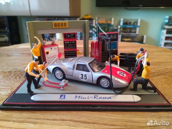 Минирама, Карарама,1/43, Порше с людьми