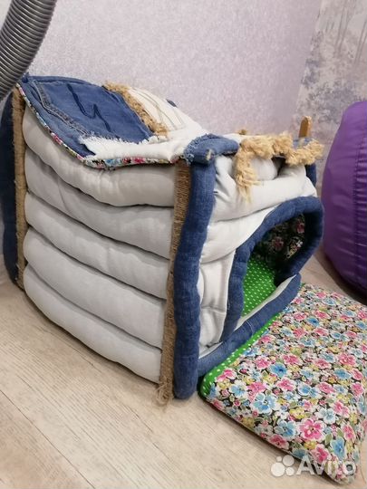 Лежанка домик для собаки