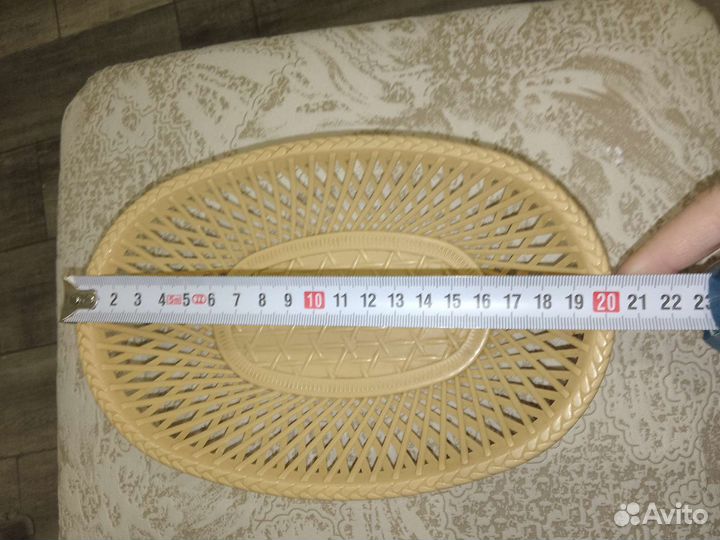 Набор столовой посуды и кухонной утвари