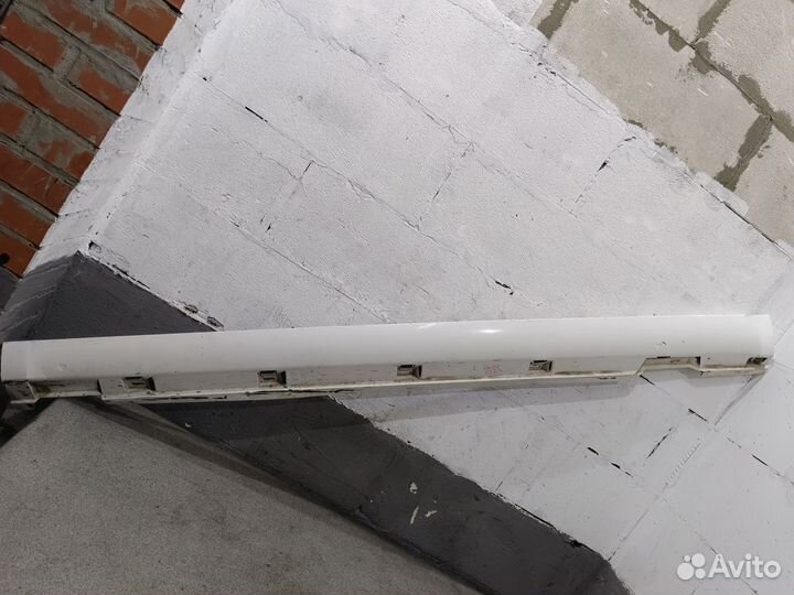 Левая накладка порога для Volkswagen Passat CC