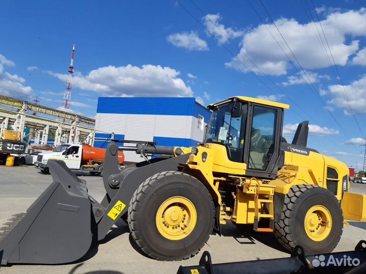 Фронтальный погрузчик Volvo L120GZ, 2022