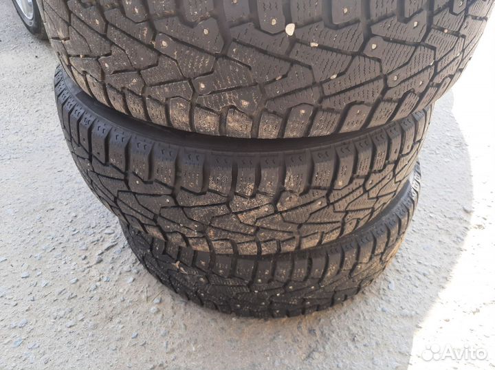 Pirelli Ice Zero 185/65 R15
