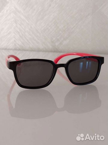 Солнцезащитные очки для ребенка