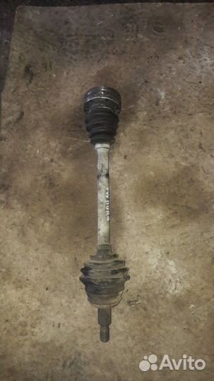 Привод левый Volkswagen Bora AKL 1999