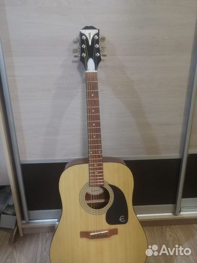Акустическая гитара Epiphone Pro-1