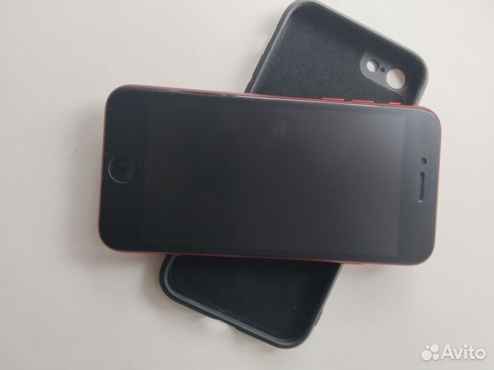 iPhone SE (2020), 64 ГБ