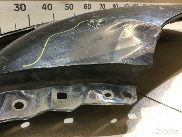 Крыло переднее левое Тойота Ланд Крузер 200 с 2008