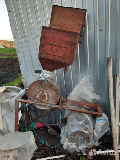 Зернодробилка бу