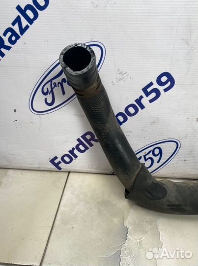 Патрубок системы охлаждения Kia Ceed ED 1.6 (G4FC)