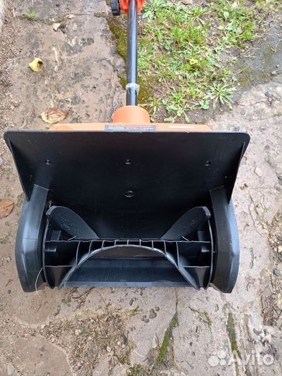 Электролопата для снега