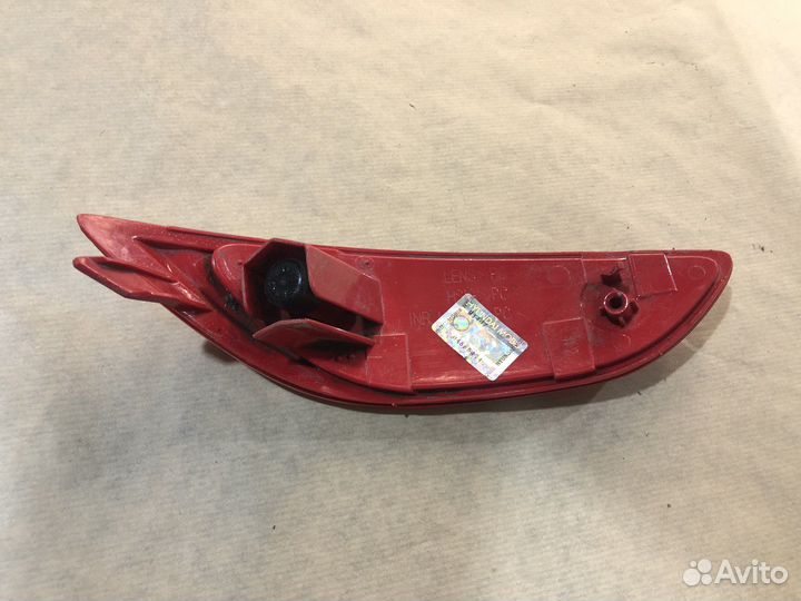 Катафот (отражатель) в бампер Hyundai Solaris