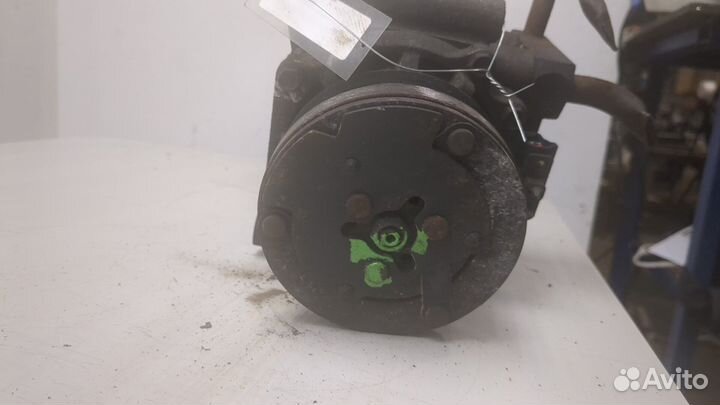 Компрессор кондиционера Jaguar S-type, 2000