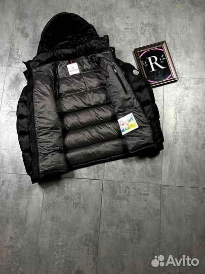 Куртки Moncler на зиму