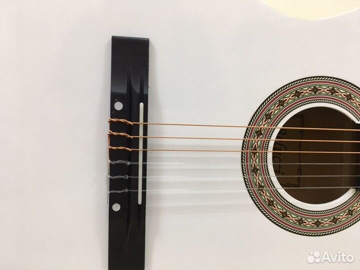 Гитара классическая