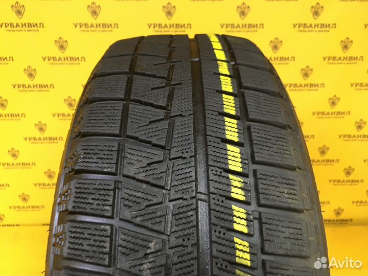 Bridgestone Blizzak RFT 205/60 R16 92Q