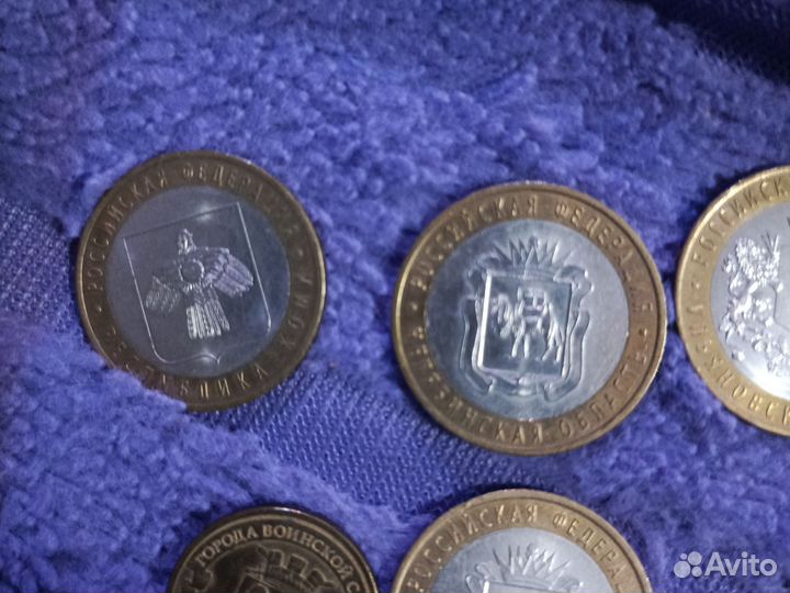 Различные монеты