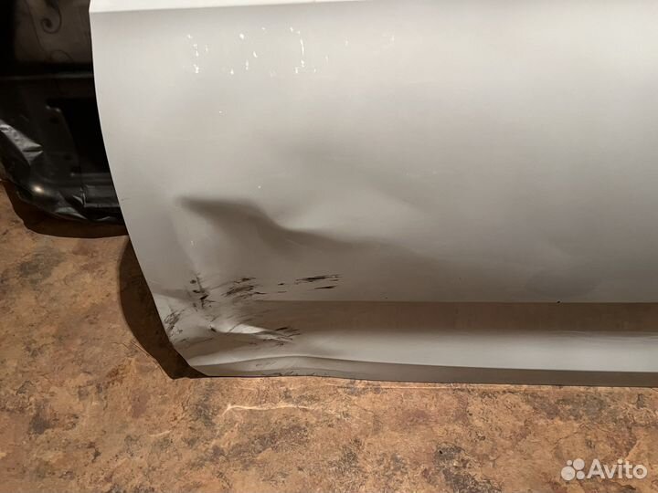 Дверь и крыло на Фольксваген поло 2022 год