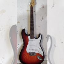 Электрогитара Fender Stratocaster custom