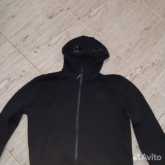 C.p. company зип худи