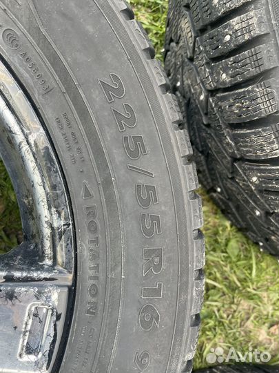 Nokian Tyres Hakkapeliitta 7 225/55 R16 99T