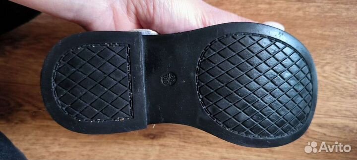Туфли для девочки 28 размер