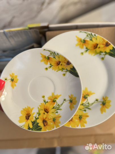Набор столовой посуды на 4 персоны новый