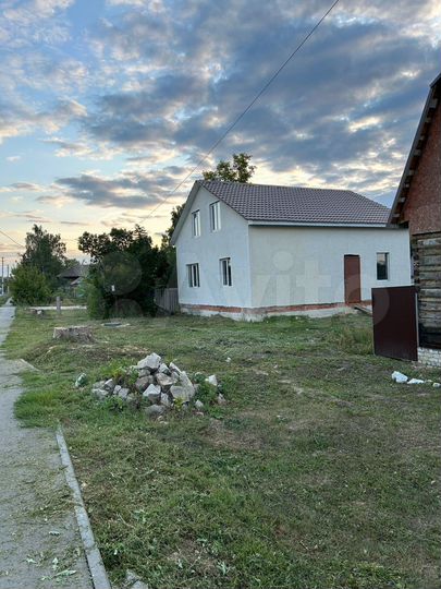 Дом 82,7 м² на участке 6 сот.