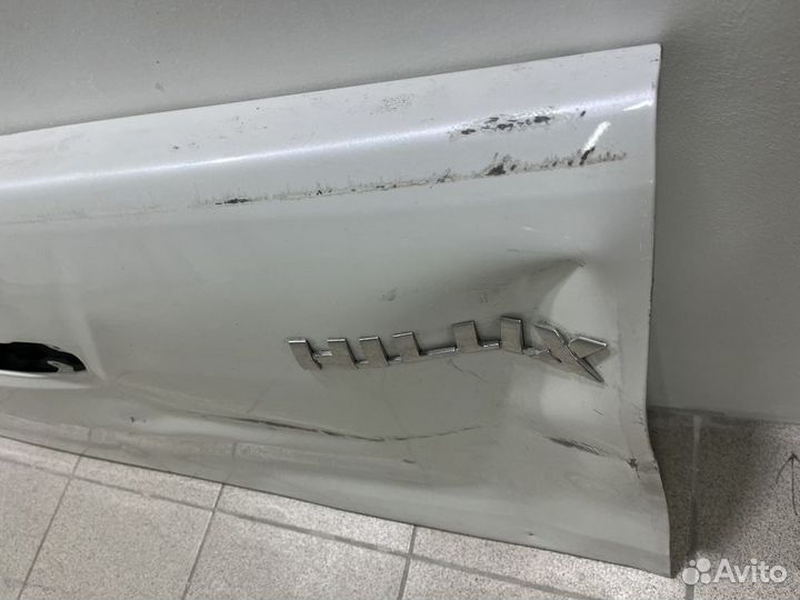 Борт кузова Toyota Hilux 2015