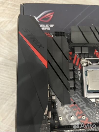 Материнская плата lga 1151 v2 b360 asus rog strix