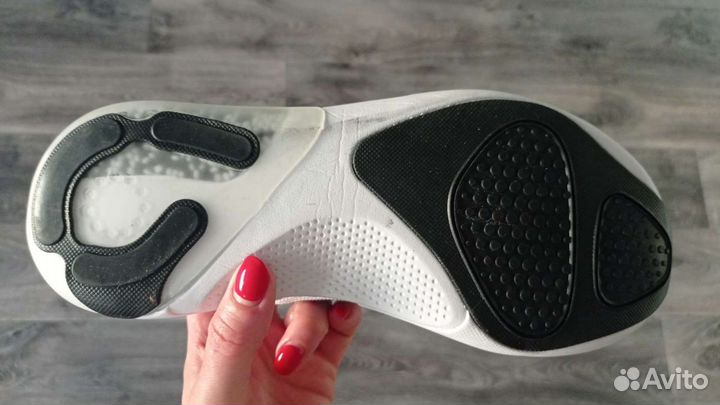 Кроссовки Nike