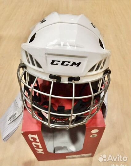 Шлем хоккейный ccm размер S с маской