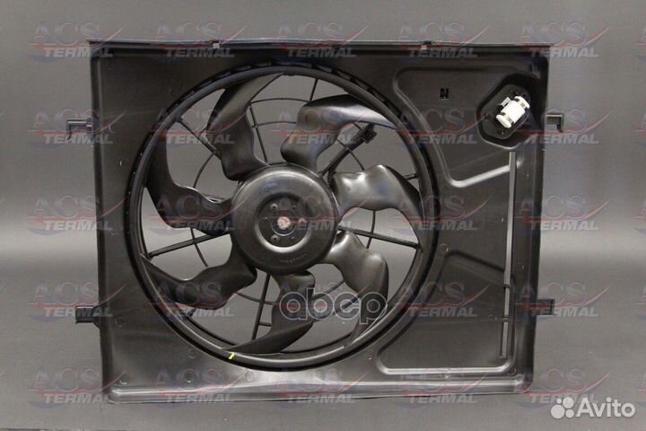 Диффузор c вентилятором Hyundai I30 1 FD