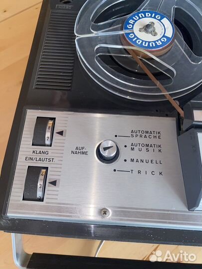 Катушечный магнитофон Grundig TK 145 Deluxe