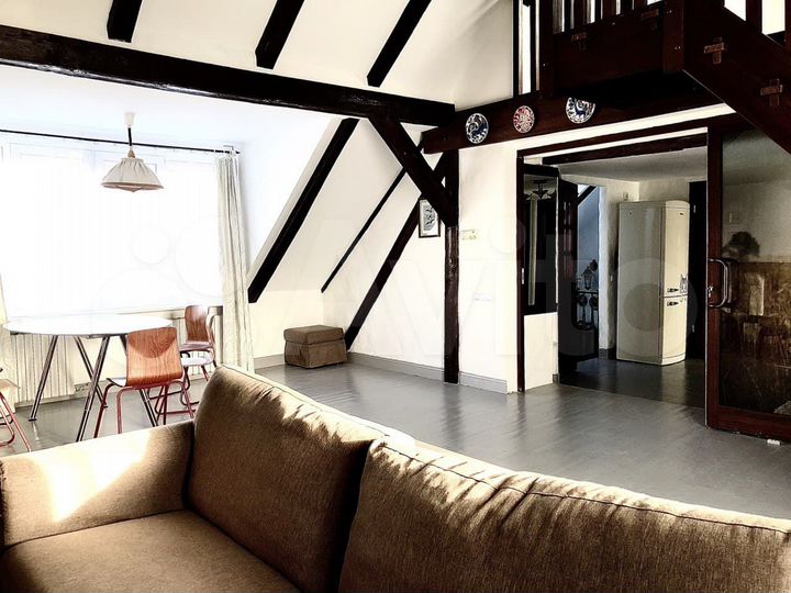 2-к. квартира, 89 м², 3/3 эт.