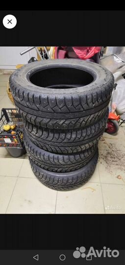 Bridgestone Ice Cruiser 7000 225/60 R17
