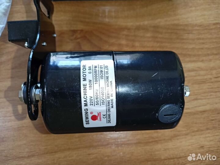 Двигатель,мотор,привод, для швейных машин,оверлока