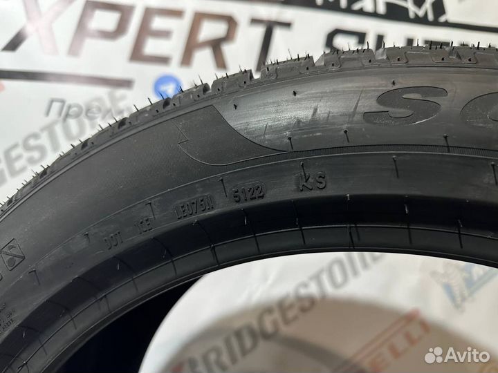 Pirelli Scorpion Winter 285/45 R22