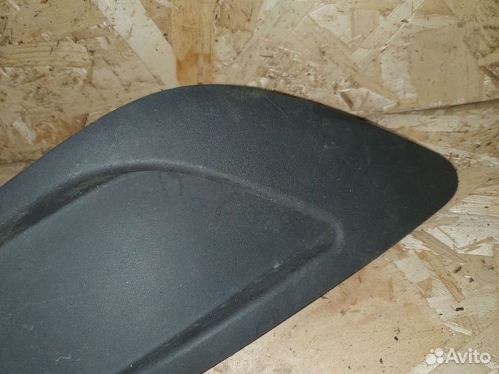 Решетка в бампер левая форд фокус 2 08+