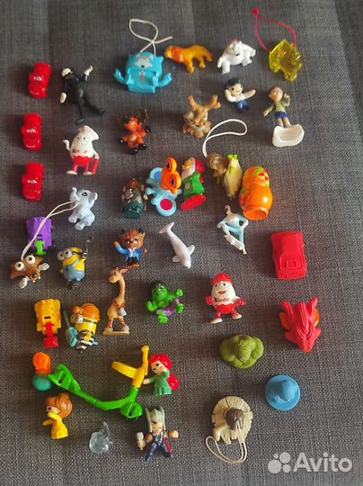 Игрушки с Киндер сюрприза