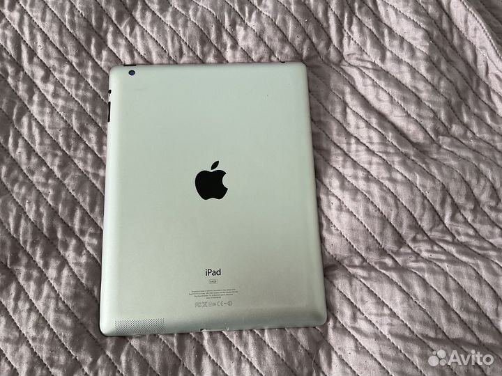 Планшет Apple iPad 3 64Gb Wi-Fi