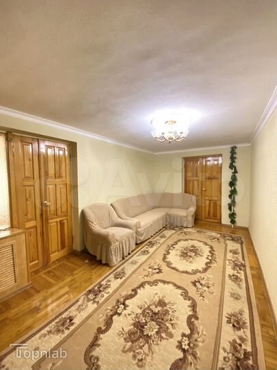 4-к. квартира, 85 м², 1/5 эт.
