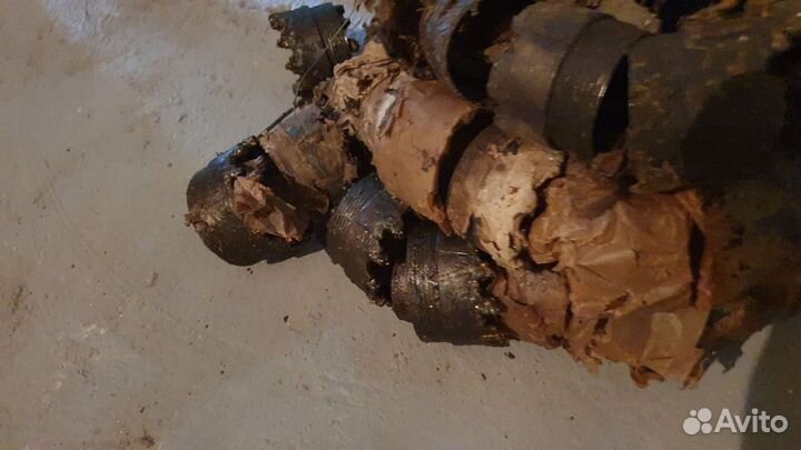 Нипиля. Долотья. Коронки. Переходник