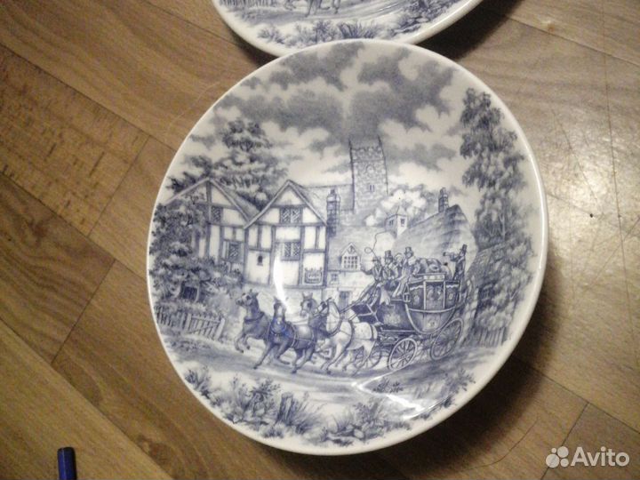 Тарелки 9 шт