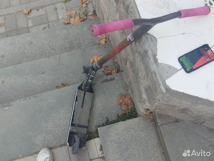 Продаю трюковой самокат