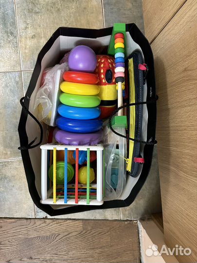 Игрушки для малыша