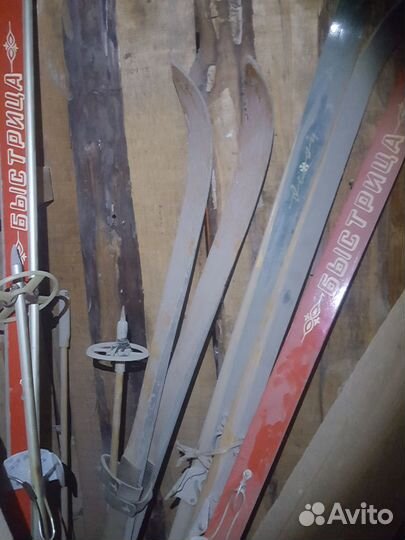 Лыжи разные