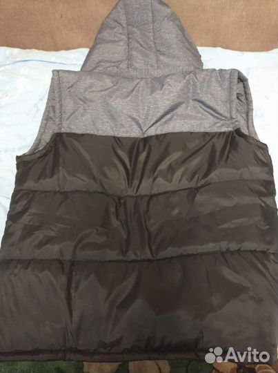 Жилет мужской утепленный 52 размер