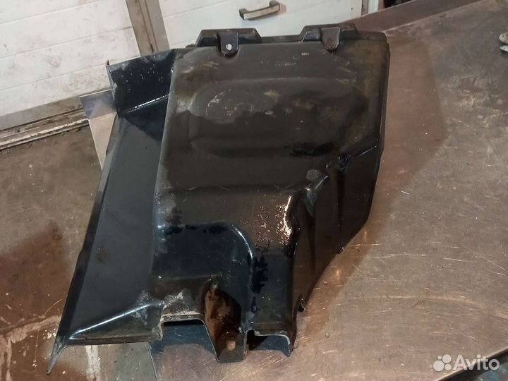 Защита бензонасоса Mercedes W220