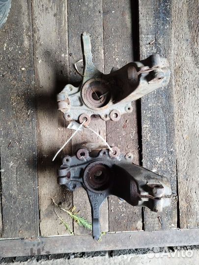 Кулак поворотный передний Ford Focus 3