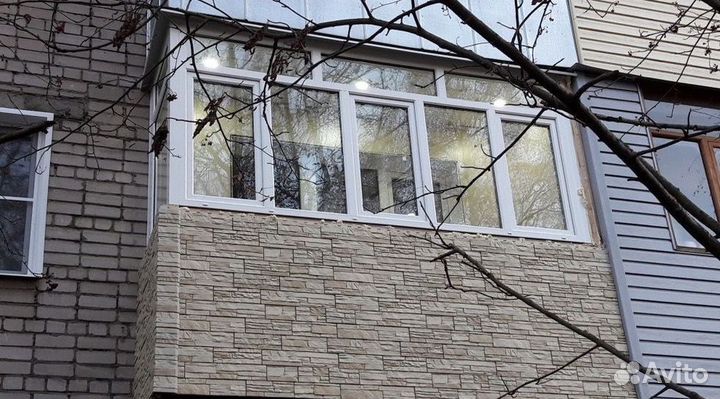 Пластиковый балкон с установкой